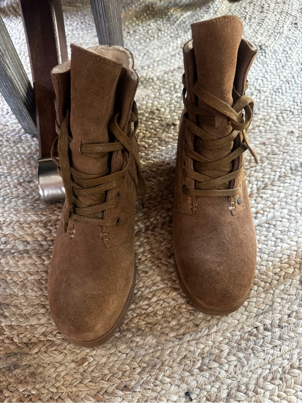 New Bear Paw Brown Suede Lace-Up Ankle Boots